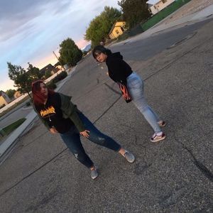 Meet your Posher, Leila